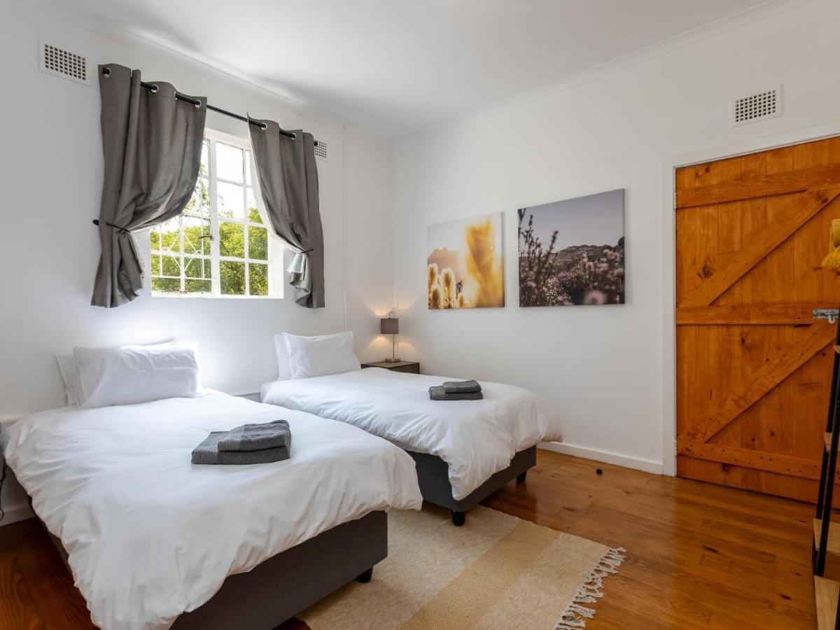 Jonkershoek Valley Cottage สเตลเลนบอช ภายนอก รูปภาพ