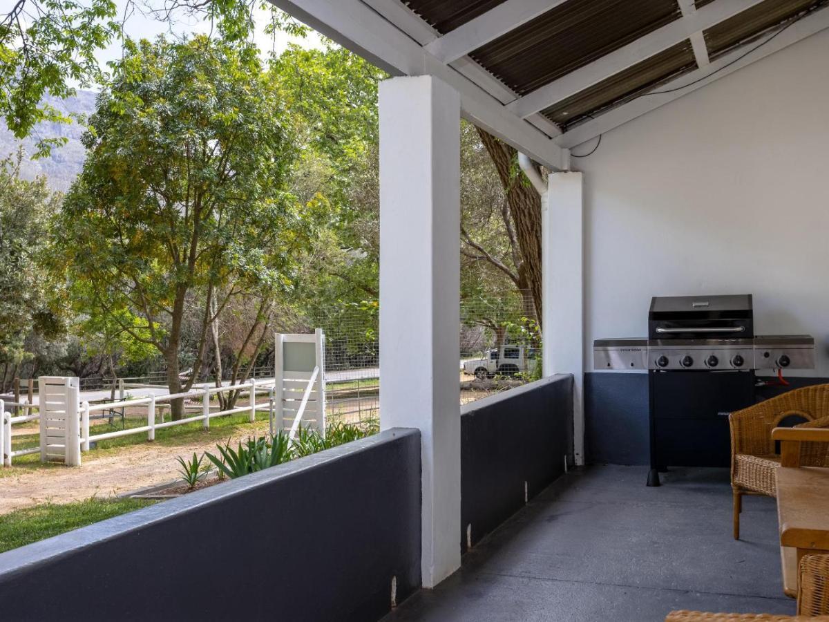 Jonkershoek Valley Cottage สเตลเลนบอช ภายนอก รูปภาพ