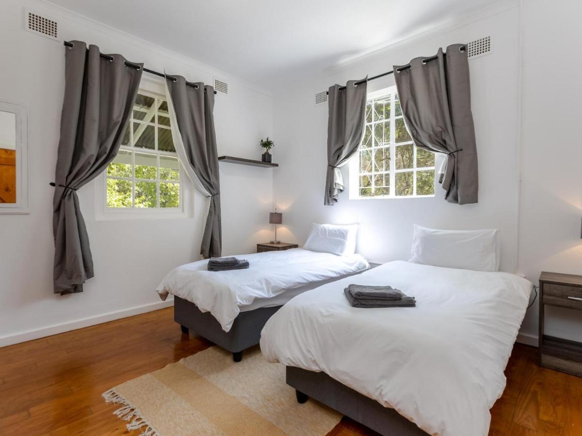 Jonkershoek Valley Cottage สเตลเลนบอช ภายนอก รูปภาพ
